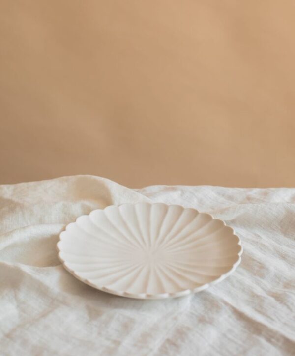 Kasumi Fujimura Flower Shaped Large Plate