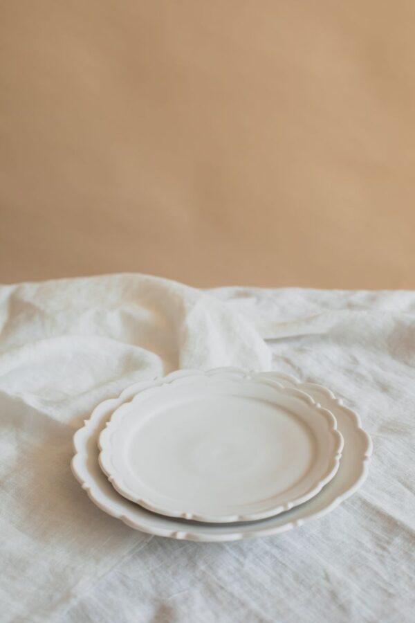 Kasumi Fujimura White Plates