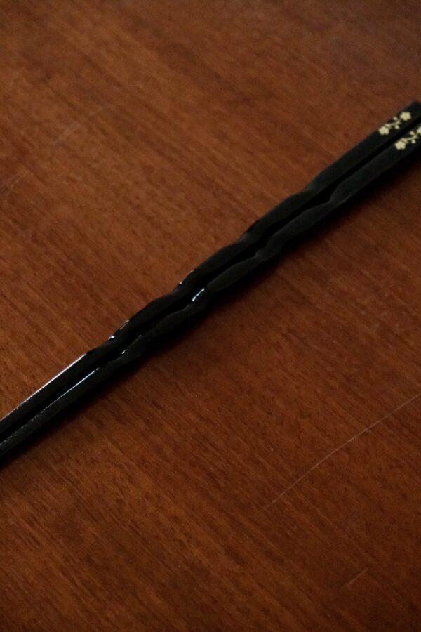 Curvy Natural wood Chopsticks - Image 6