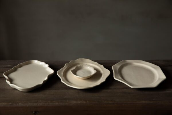 Cocoro Large Rim Platter (Off-White) - Image 4