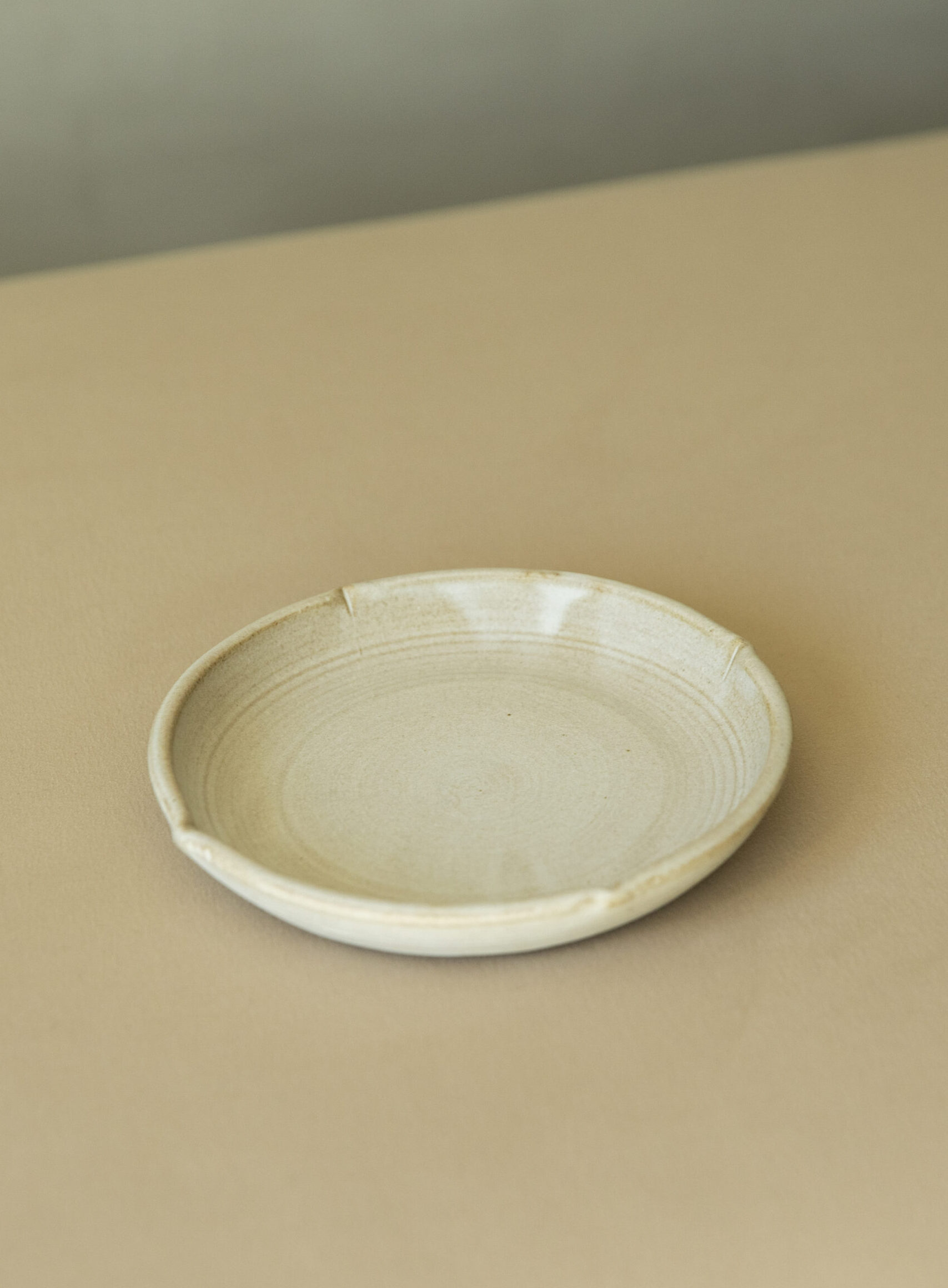 Persimmon Small Plate (Toffee / Lake Green)
